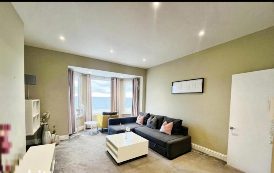 Stones Throw From The Beach - Stunning Sea View Portsmouth Eksteriør bilde